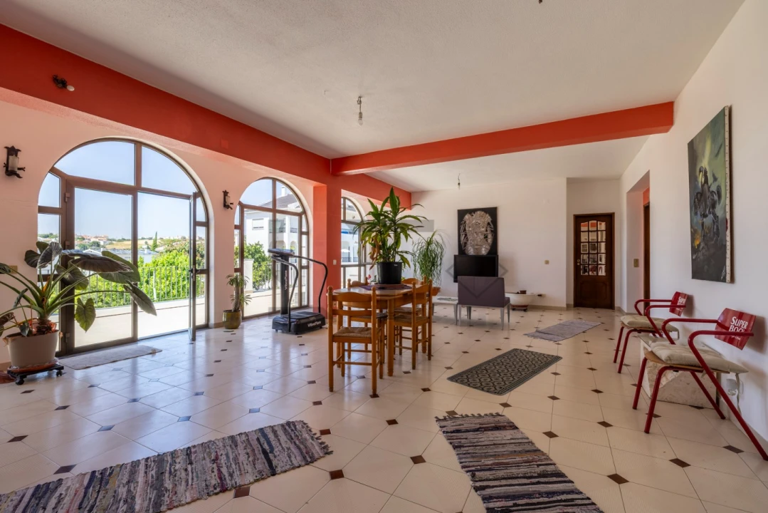 Moradia T7 para Venda em Caparica e Trafaria Foto 12