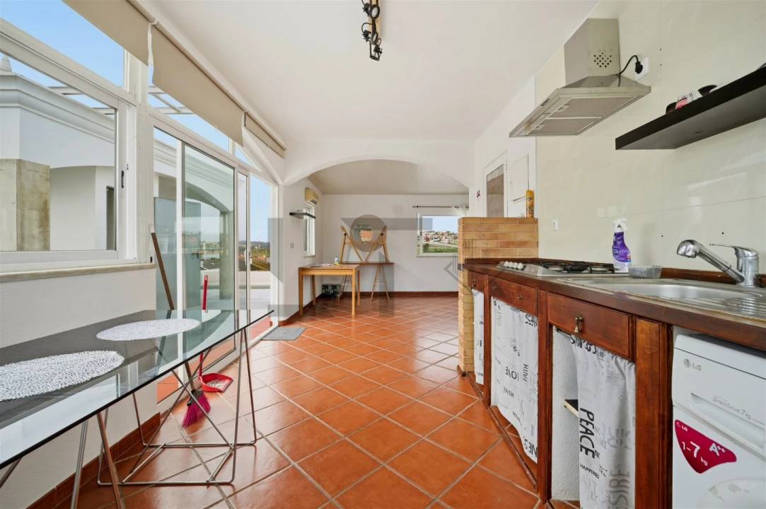 Moradia T7 para Venda em Caparica e Trafaria Foto 27