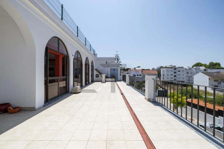 Moradia T7 para Venda em Caparica e Trafaria Foto 15