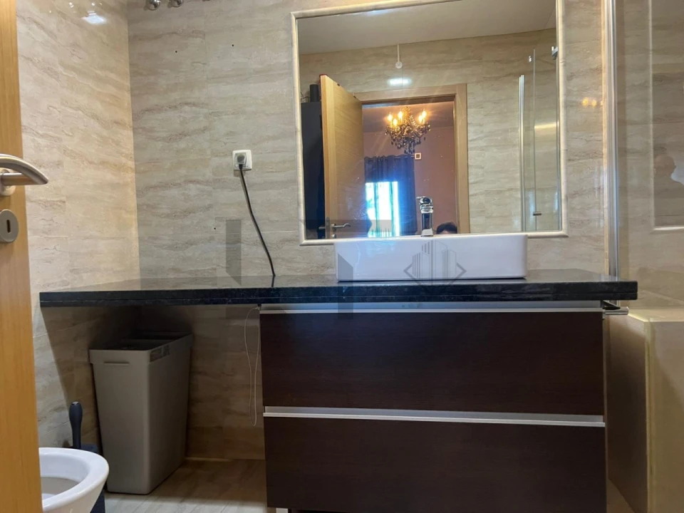 Apartamento T2 para Venda em Sacavém e Prior Velho Foto 18