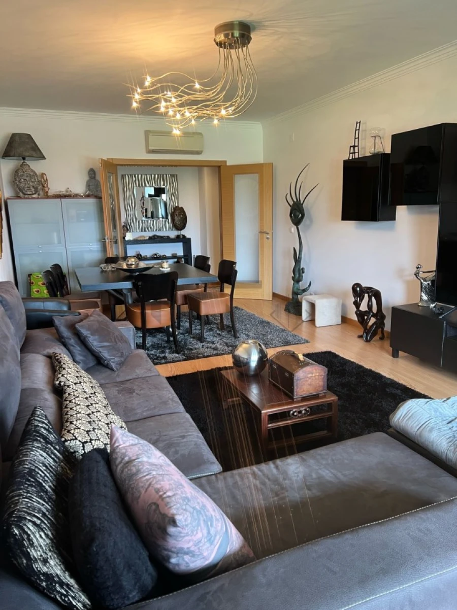 Apartamento T2 para Venda em Sacavém e Prior Velho