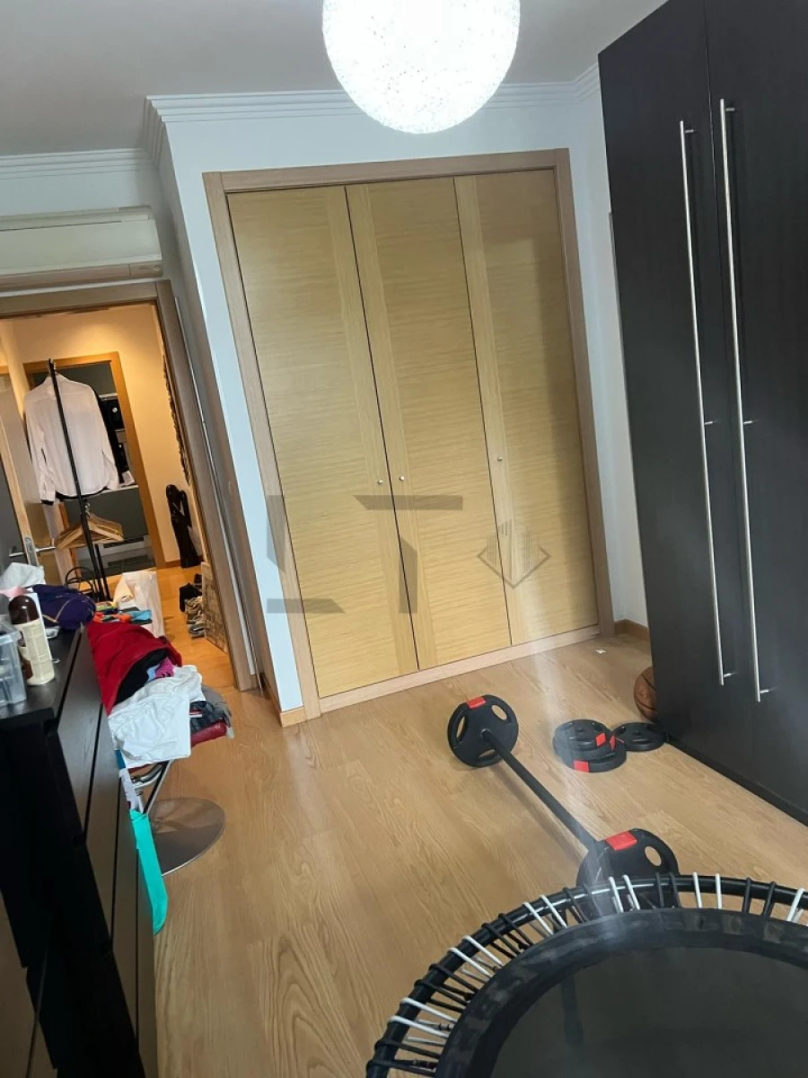 Apartamento T2 para Venda em Sacavém e Prior Velho Foto 12