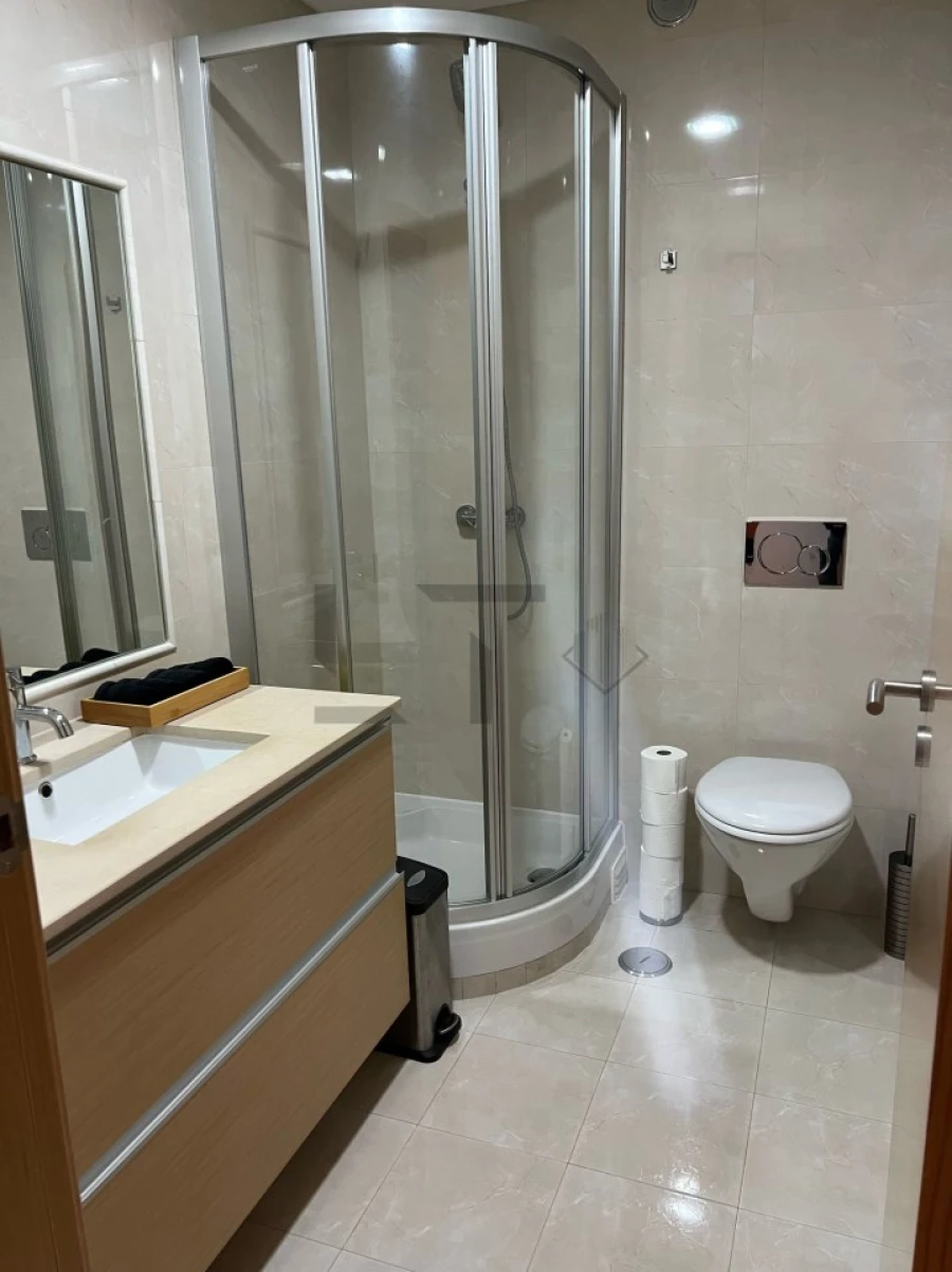 Apartamento T2 para Venda em Sacavém e Prior Velho Foto 22