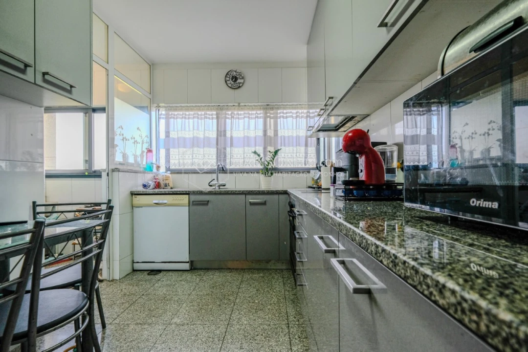 Apartamento T3 para Venda em Moreira Foto 10
