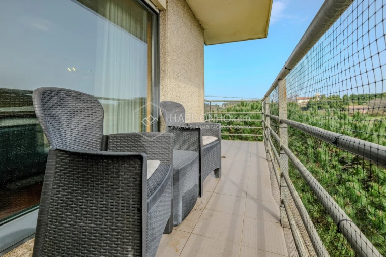 Apartamento T3 para Venda em Moreira Foto 4