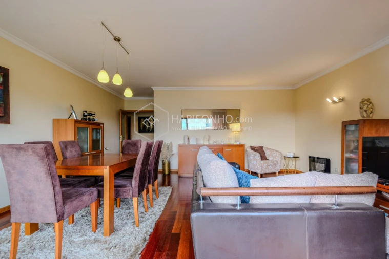 Apartamento T3 para Venda em Moreira Foto 5