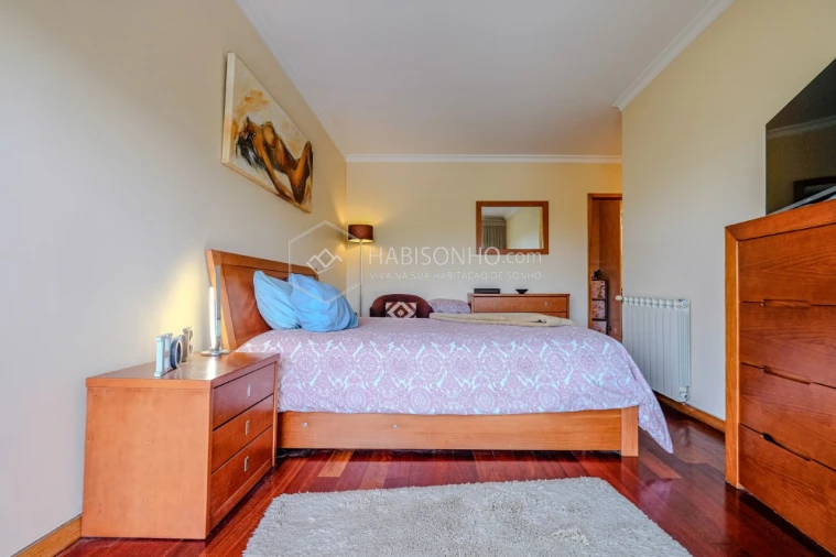 Apartamento T3 para Venda em Moreira Foto 16