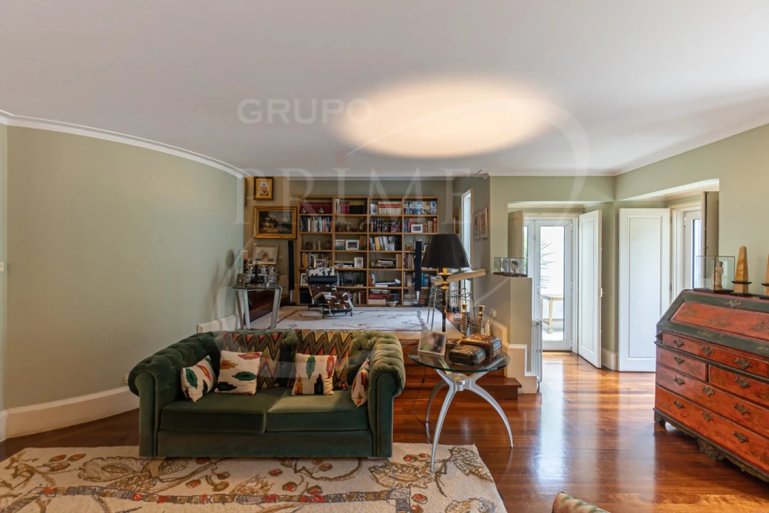 Moradia T5 para Arrendamento em Aldoar, Foz do Douro e Nevogilde Foto 9