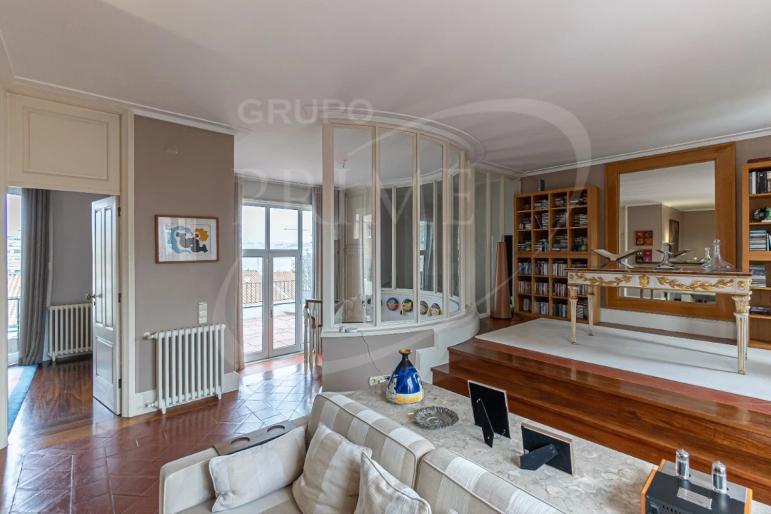 Moradia T5 para Arrendamento em Aldoar, Foz do Douro e Nevogilde Foto 36