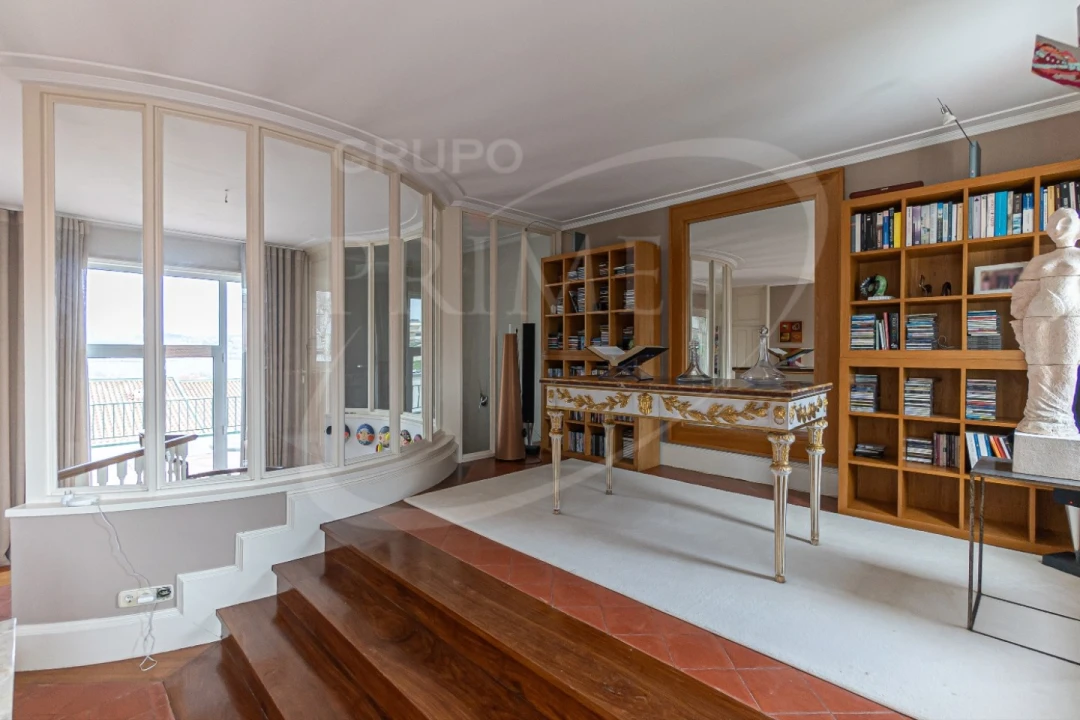 Moradia T5 para Arrendamento em Aldoar, Foz do Douro e Nevogilde Foto 37