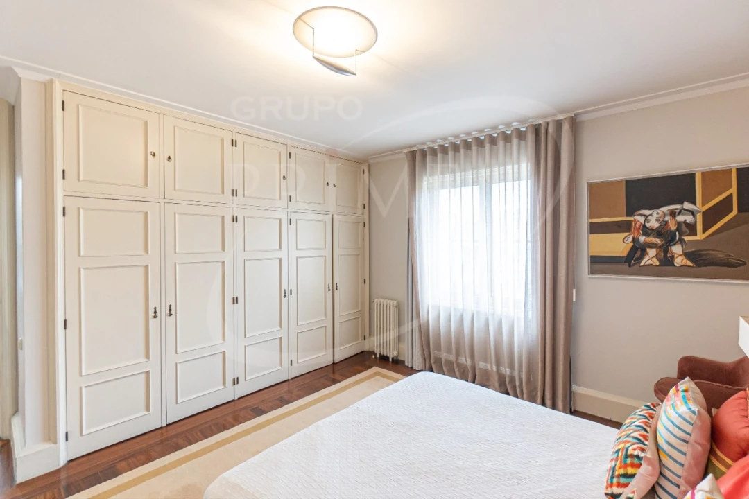 Moradia T5 para Arrendamento em Aldoar, Foz do Douro e Nevogilde Foto 43