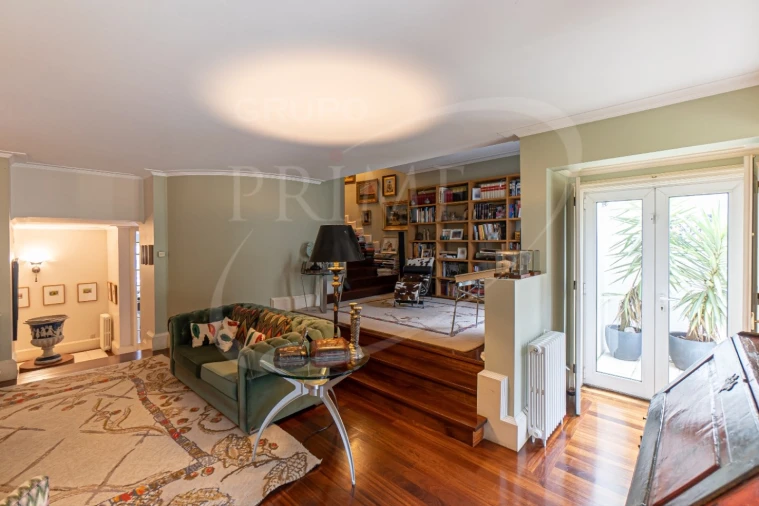 Moradia T5 para Arrendamento em Aldoar, Foz do Douro e Nevogilde Foto 12