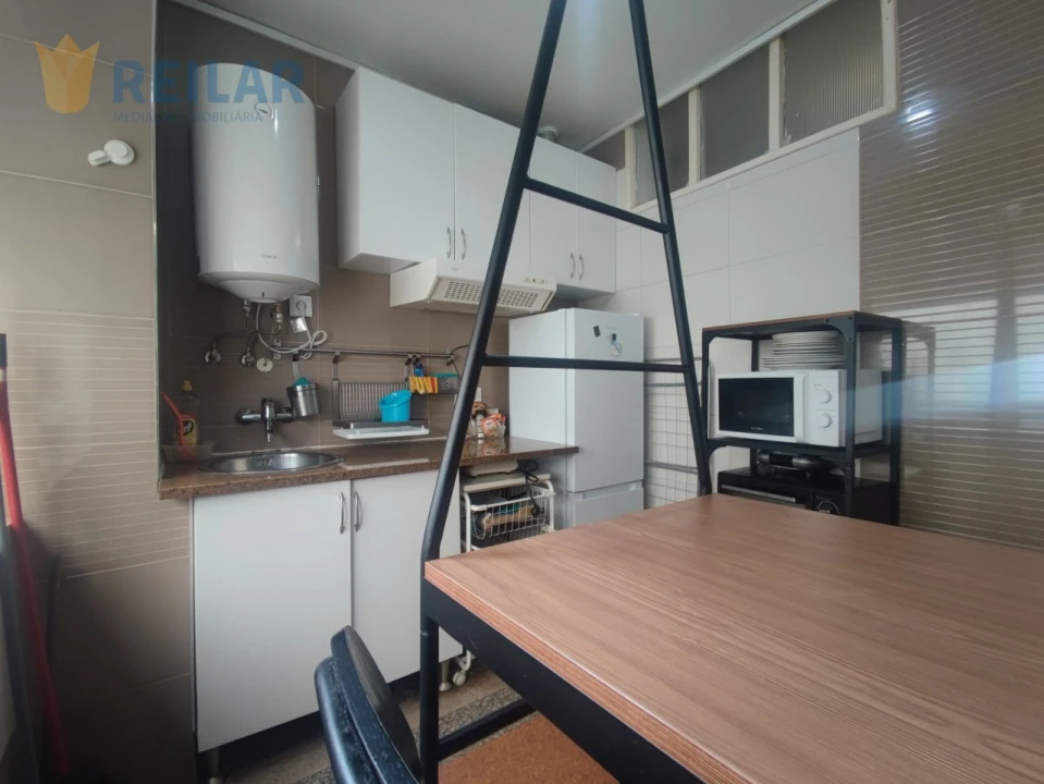 Apartamento T1 para Arrendamento em Arroios Foto 5