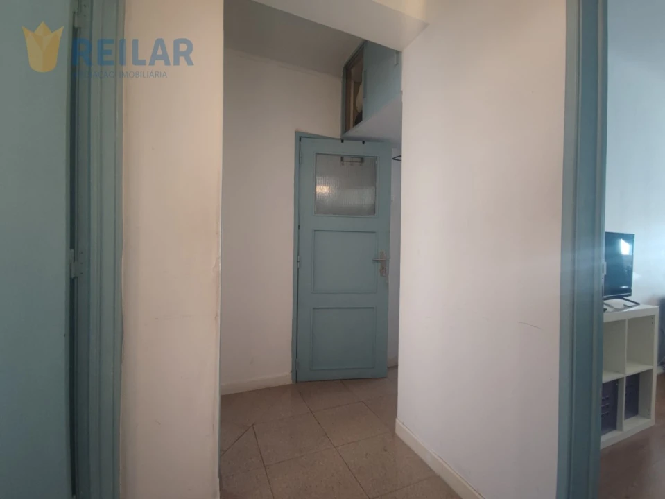 Apartamento T1 para Arrendamento em Arroios Foto 19