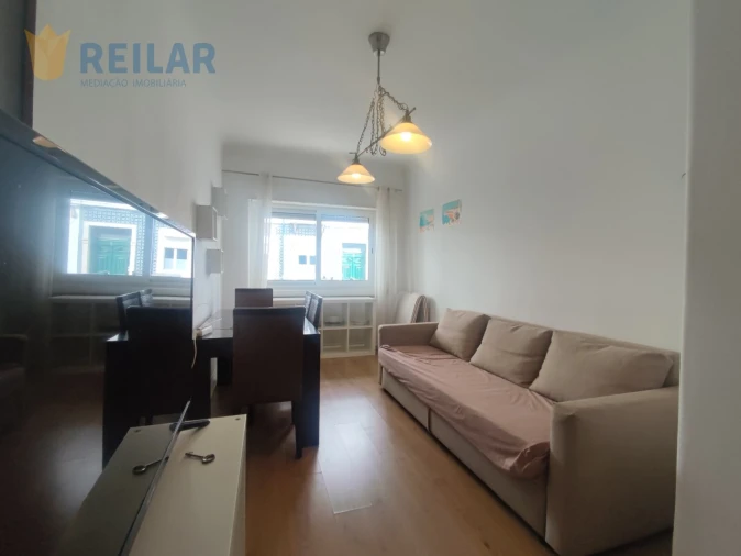 Apartamento T1 para Arrendamento em Arroios