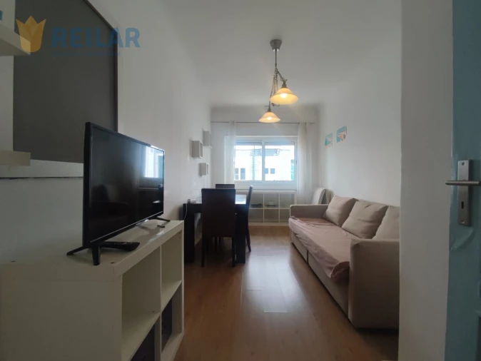 Apartamento T1 para Arrendamento em Arroios Foto 7