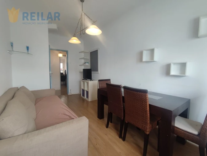 Apartamento T1 para Arrendamento em Arroios Foto 9