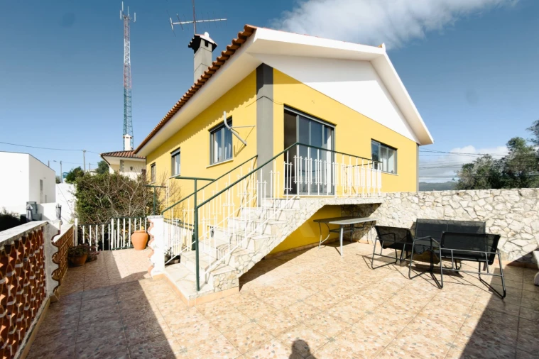 Moradia T4 para Venda em Alcabideche