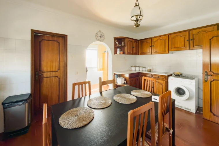 Moradia T4 para Venda em Alcabideche Foto 15