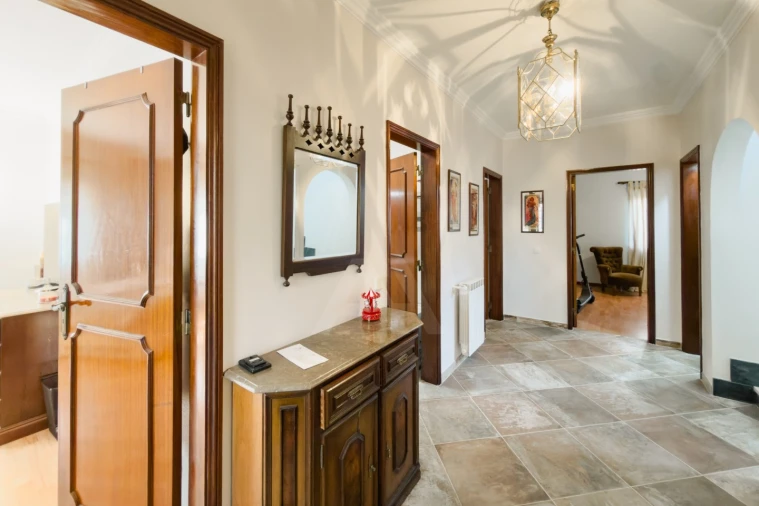 Moradia T4 para Venda em Alcabideche Foto 23