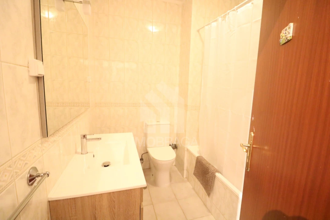 Apartamento T3 para Arrendamento em São Vitor (Braga) Foto 5