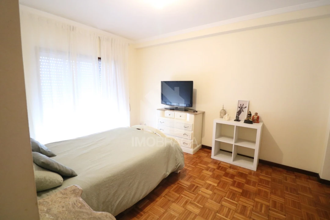 Apartamento T3 para Arrendamento em São Vitor (Braga) Foto 6