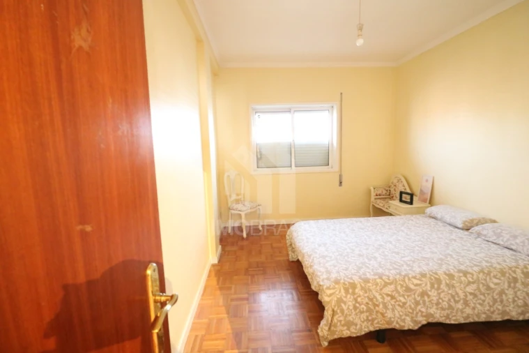 Apartamento T3 para Arrendamento em São Vitor (Braga) Foto 9