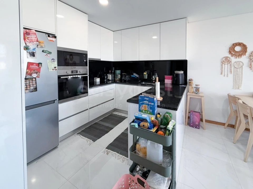 Apartamento T3 para Venda em Glória e Vera Cruz Foto 4