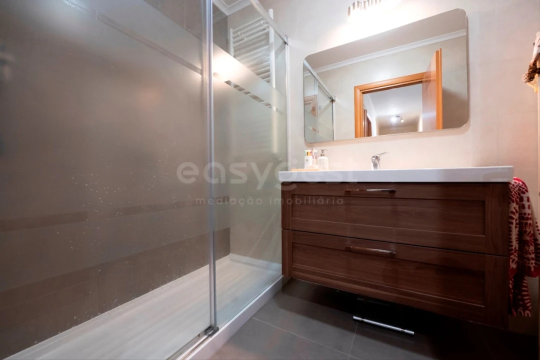 Apartamento T3 para Venda em Marvila Foto 14