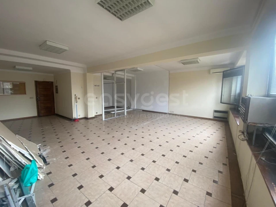 Apartamento para Venda em Sé Nova, Santa Cruz, Almedina e São Bartolomeu Foto 4