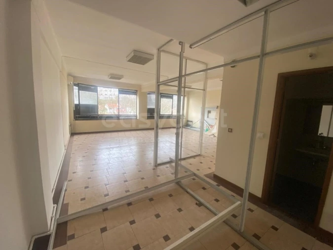 Apartamento para Venda em Sé Nova, Santa Cruz, Almedina e São Bartolomeu Foto 6
