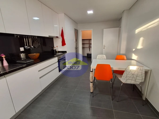 Apartamento T3 para Venda em Mozelos Foto 1