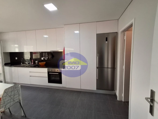 Apartamento T3 para Venda em Mozelos Foto 4