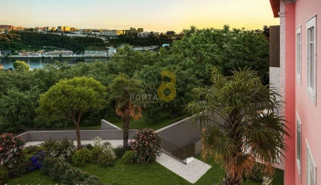 Apartamento T2 para Venda em Lordelo do Ouro e Massarelos