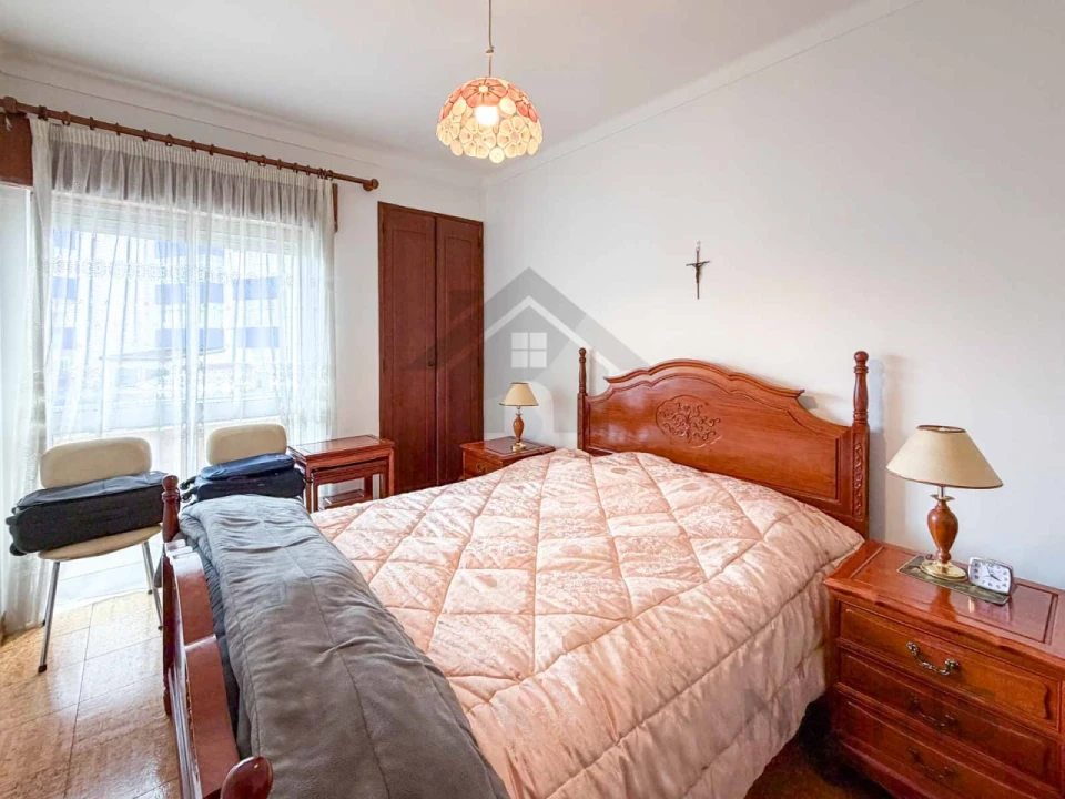 Apartamento T3 para Venda em Portimão Foto 17