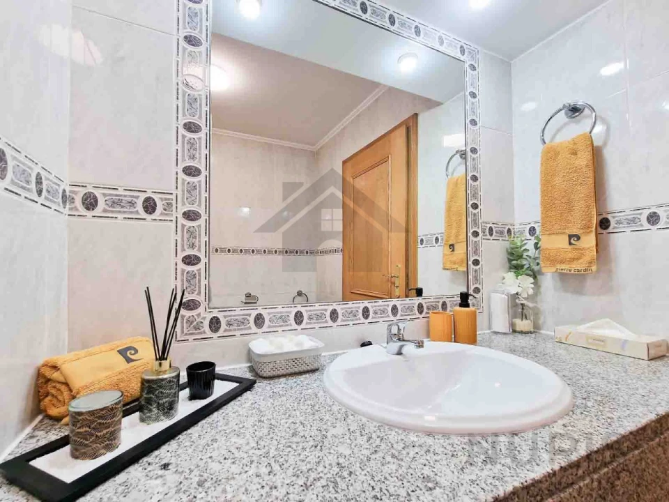 Apartamento T1 para Venda em Portimão Foto 14