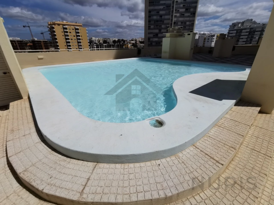 Apartamento T1 para Venda em Portimão Foto 21