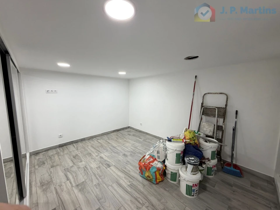 Apartamento T3 para Venda em Baixa da Banheira e Vale da Amoreira Foto 6