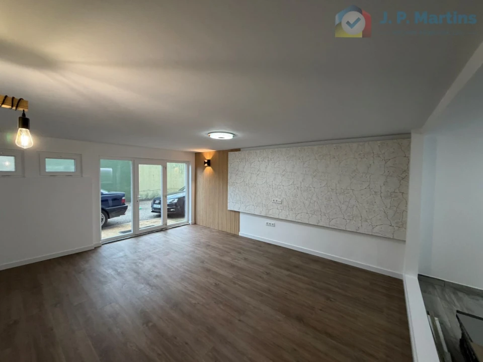 Apartamento T3 para Venda em Baixa da Banheira e Vale da Amoreira Foto 2