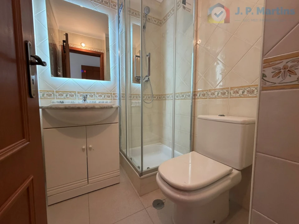 Apartamento T3 para Venda em Santo Antonio da Charneca Foto 16