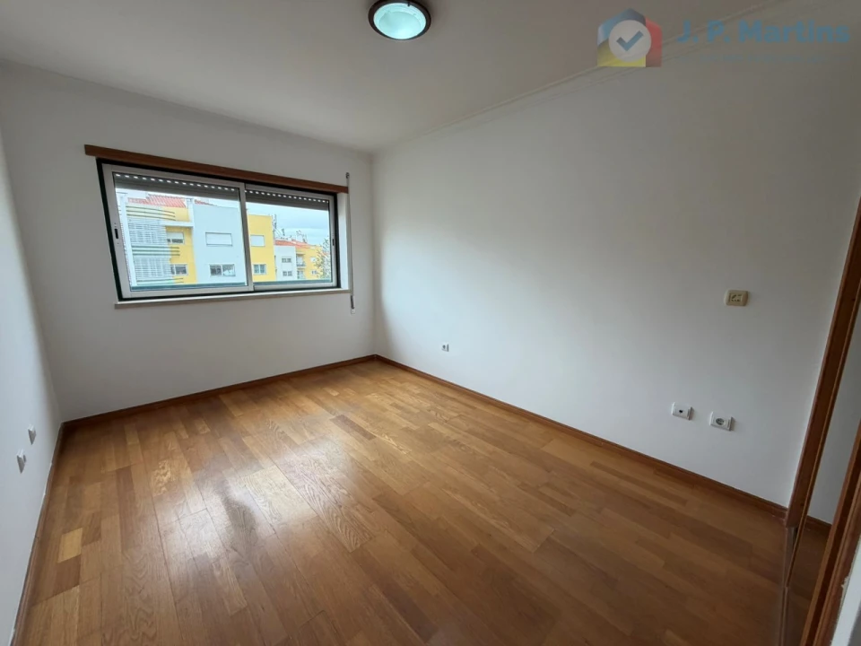 Apartamento T3 para Venda em Santo Antonio da Charneca Foto 17