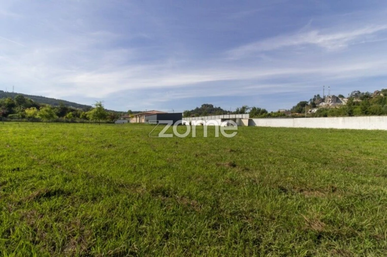 Moradia T3 para Venda em Povoa de Lanhoso (N. Senhora do Amparo) Foto 25