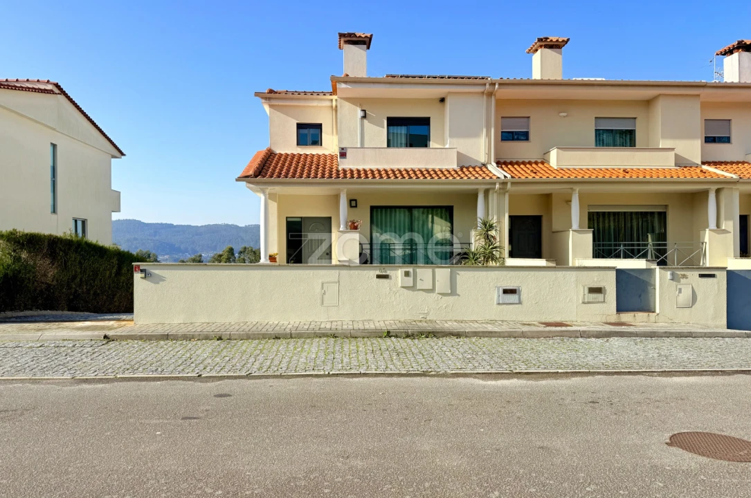 Moradia T3 para Venda em Mogege Foto 2