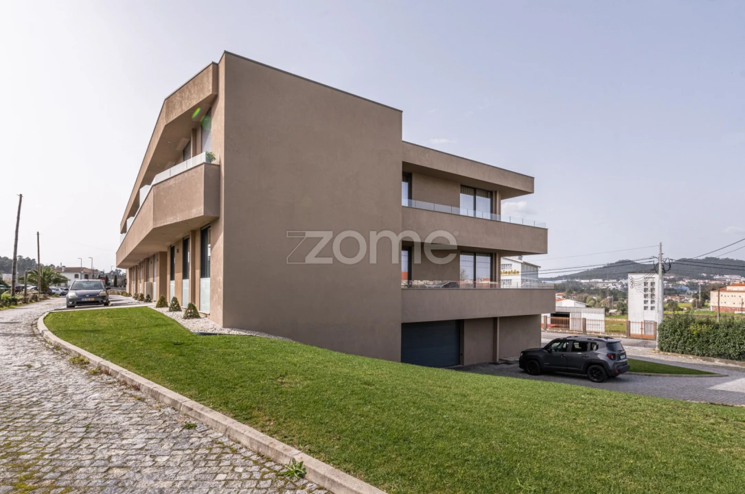 Apartamento T3 para Venda em Carvalhal Foto 38