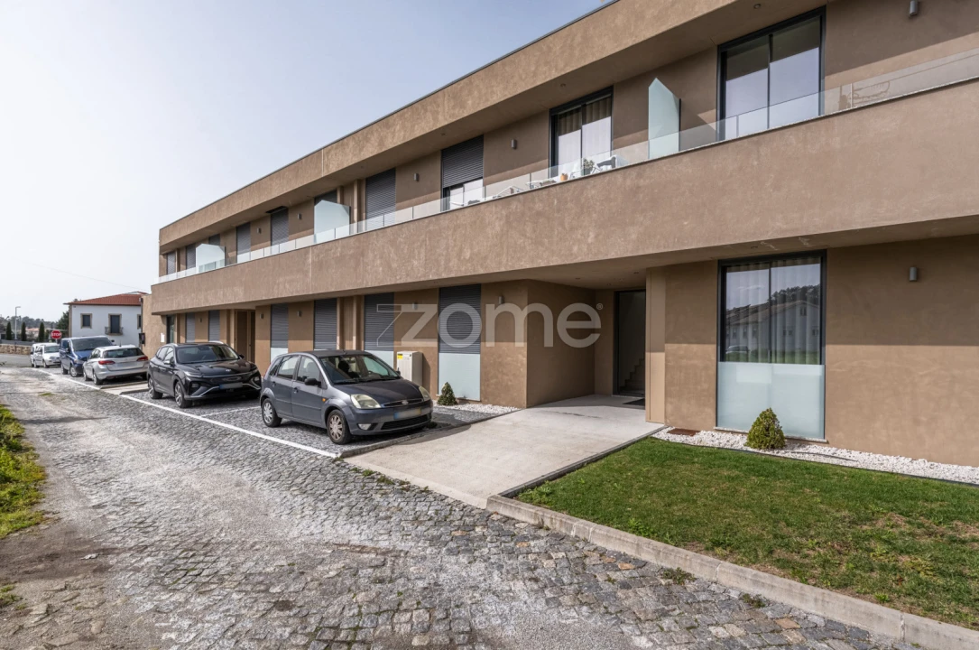 Apartamento T3 para Venda em Carvalhal Foto 3