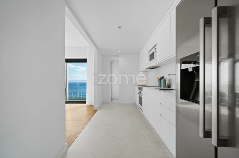 Apartamento T3 para Arrendamento em São Martinho Foto 41