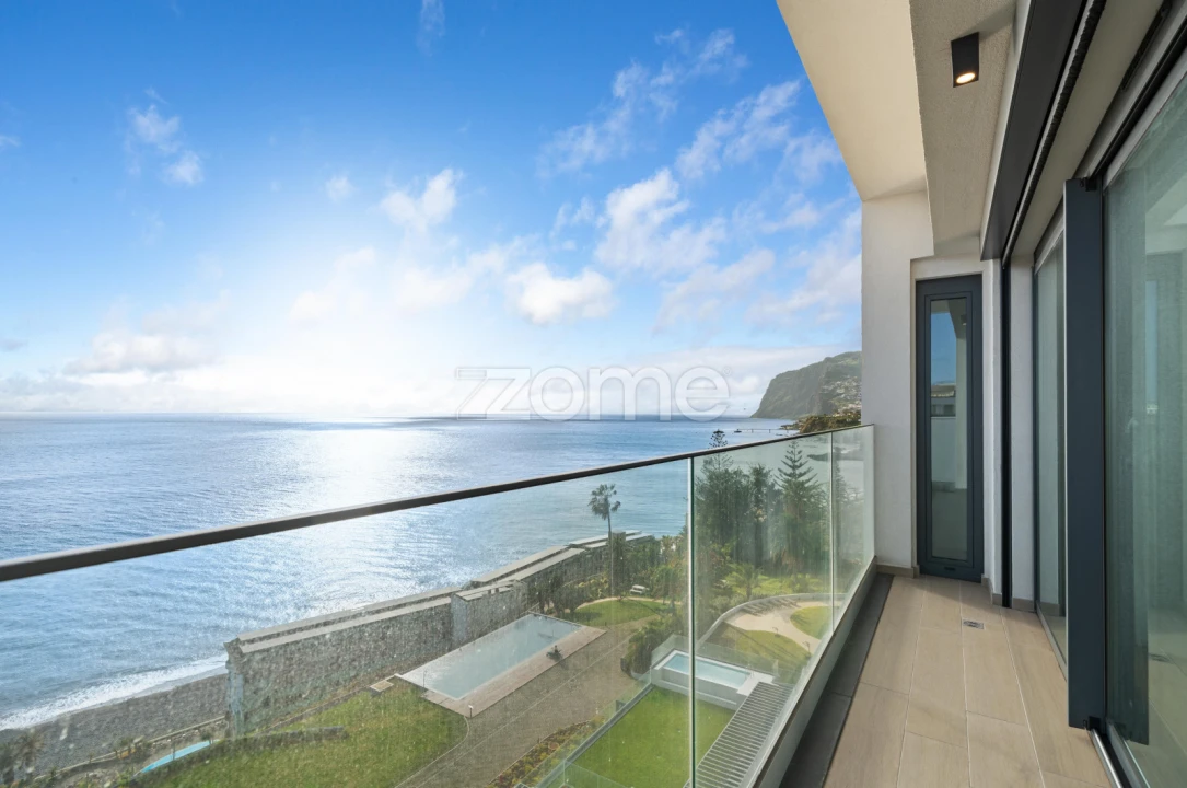 Apartamento T3 para Arrendamento em São Martinho Foto 44