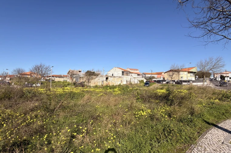 Terreno para Venda em São Domingos de Rana Foto 22
