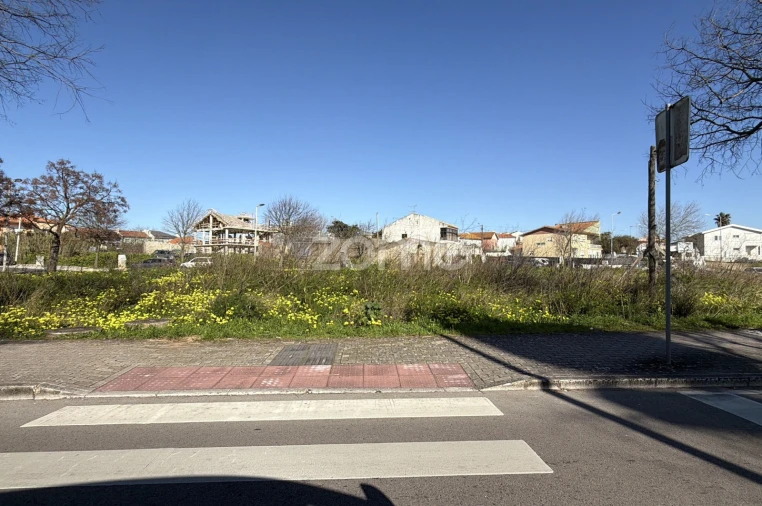Terreno para Venda em São Domingos de Rana Foto 27