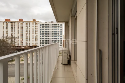 Apartamento T2 para Venda em Areeiro